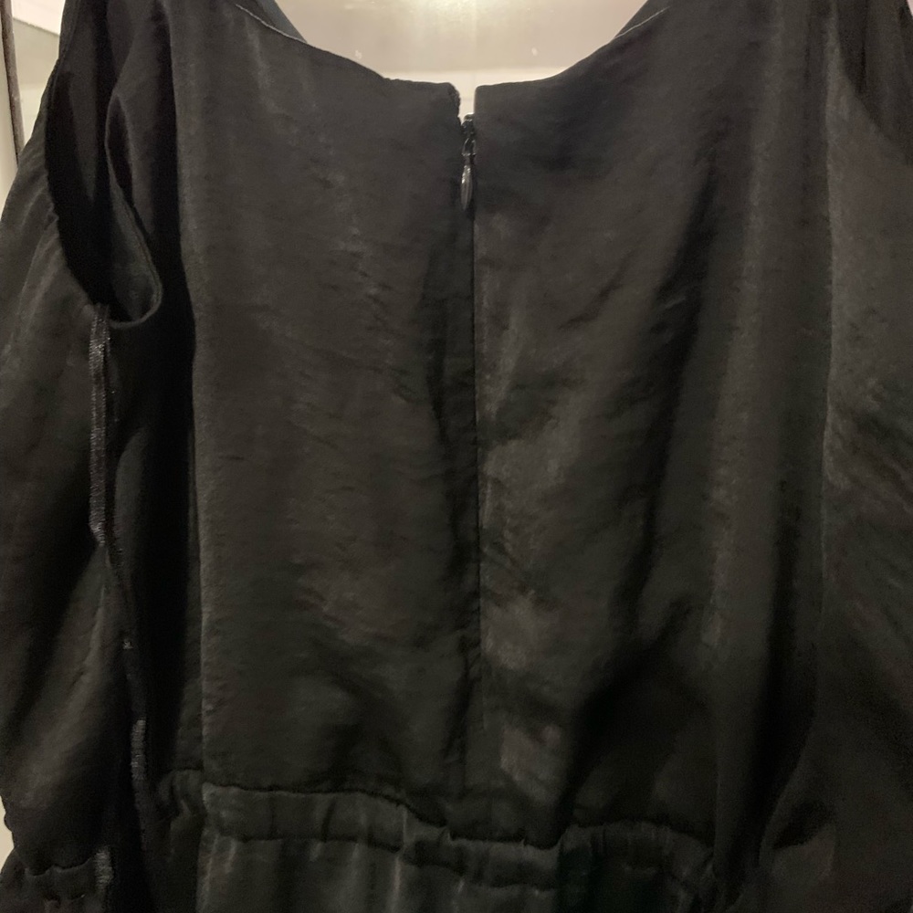 Guess romper - Picture 3 of 9